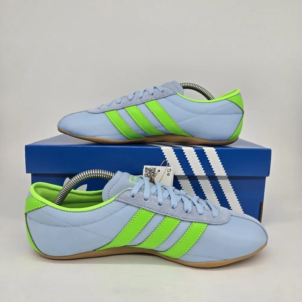 adidas Women's Tokyo JQ0582 Clear Sky Solar Green Gum Shoes Size 6 New